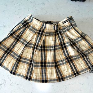 Plaid School Girl Style Skirt with Chain Belt - Forever 21